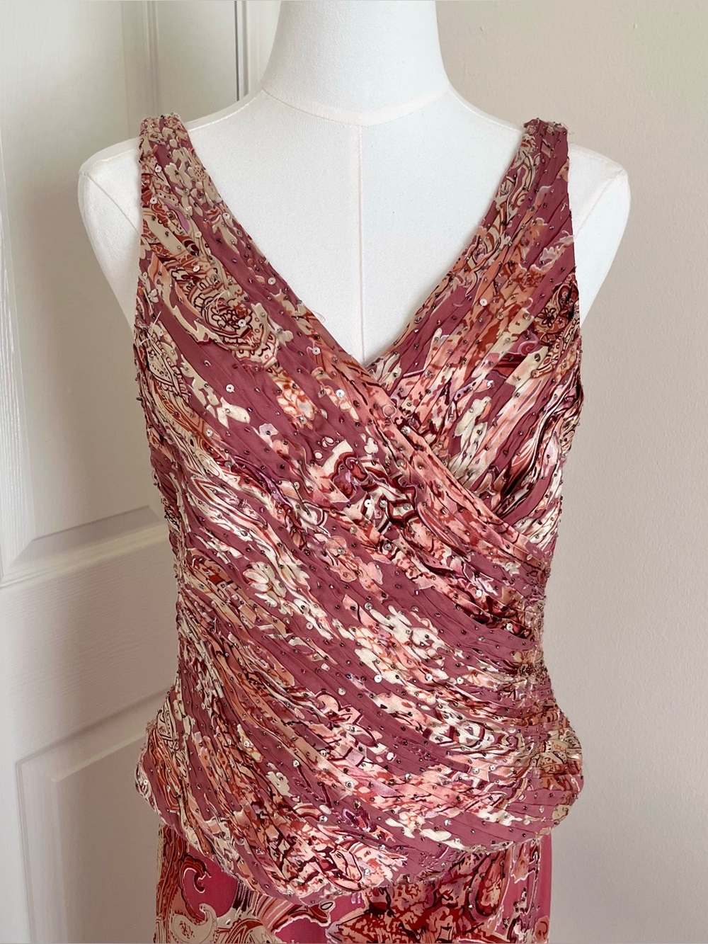 Vintage Mon Cheri 100% Silk Mauve Paisley Beaded Gown Womens Size 10 Fairy